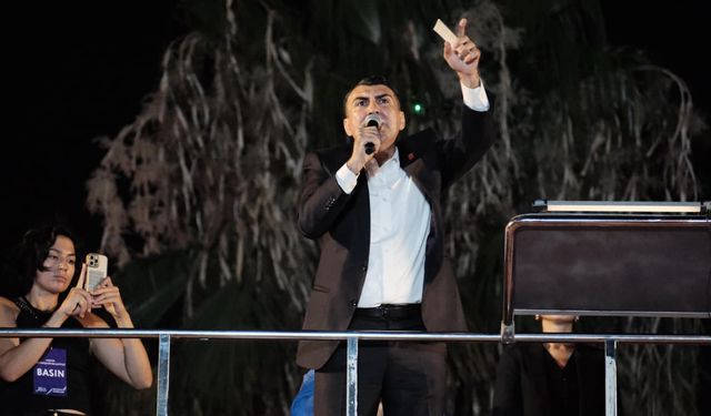 CHP’de İstanbul krizi! Anıl Tanburoğlu’ndan çok sert çıkış