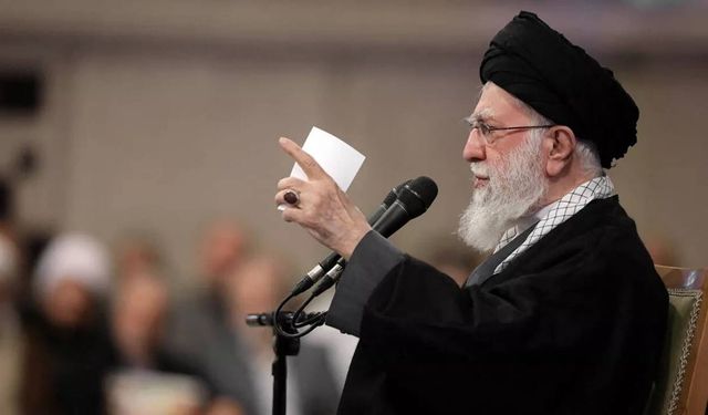 İran’ın Yeni Dini Lideri Mücteba Hamaney Oldu