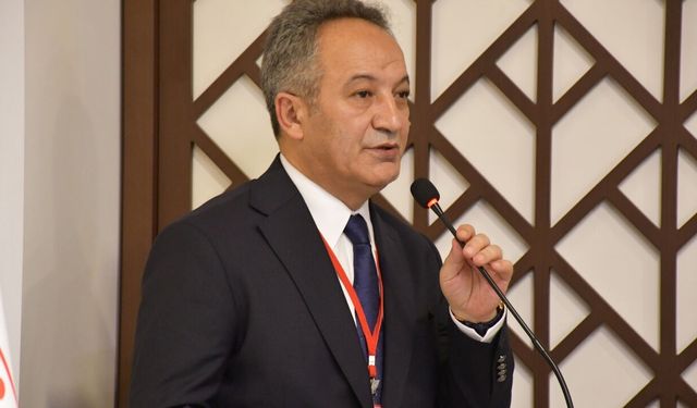 Mustafa Karslıoğlu DAİMFED'de güven tazeledi