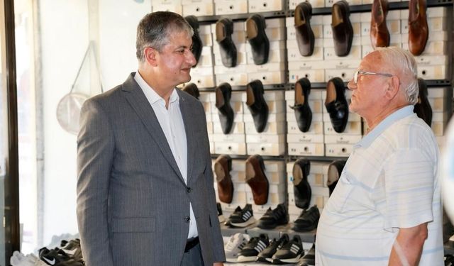 Adana Valisi Mustafa Yavuz esnaf ve vatandaşlarla bir araya geldi