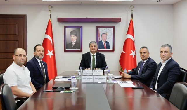 Adana'da Hızlı Tren Projesi'nde son durum değerlendirildi