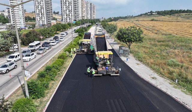 Büyükşehir'den Medline-Karaisalı hattında yoğun mesai