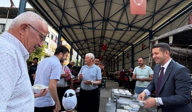 Feke Belediyesi'nden Aşure İkramı