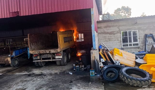 Karataş belediye garajında yangın: Soruşturma başlatıldı