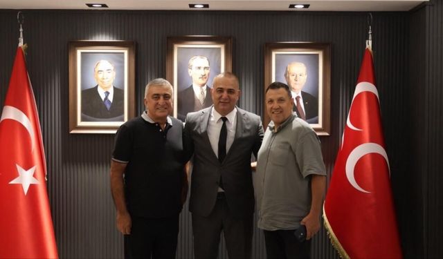 MHP Adana İl Başkanlığına geçmiş dönem ilçe başkanlarından ziyaret