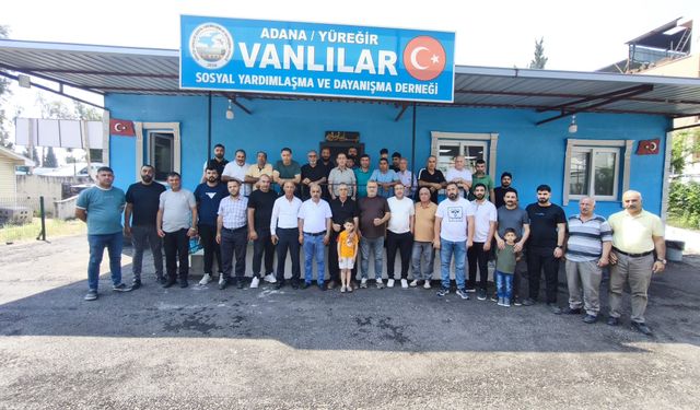 Yüreğir Vanlılar Derneği’nde “Dünya Van Kahvaltısı Günü” buluşması
