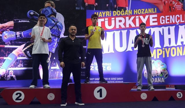 65 ilden 622 sporcu Adana'da buluştu! Muaythai şampiyonları belli oldu