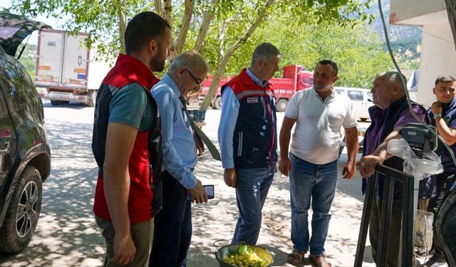 Adana İl Tarım Müdürü Bayazıt, Pozantı'da üreticilerle buluştu