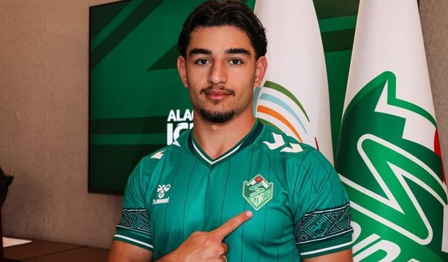 Adanaspor’un eski oyuncusu Devran Şenyurt Iğdır'a transfer oldu