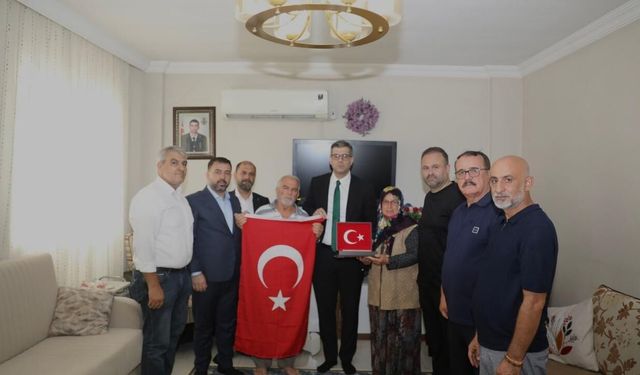 AK Parti Adana teşkilatından vefa ziyareti!