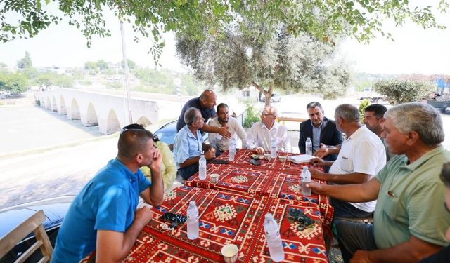 Cafer Boyraz Misis'te muhtarlarla buluştu