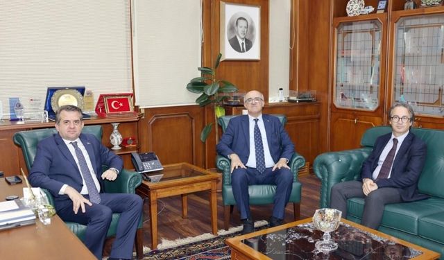 Çukurova Üniversitesinde üniversite-sanayi iş birliği zirvesi