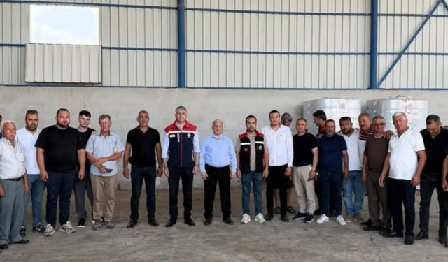 İl Müdürü Bayazıt Cuma Buluşmaları'nda üreticilerle buluştu
