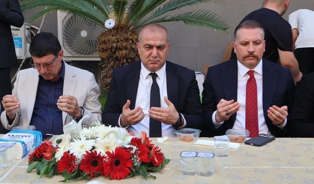 MHP Adana'da 15 Temmuz şehitleri dualarla anıldı