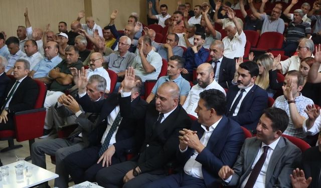 MHP Feke İlçe Kongresi yoğun katılımla gerçekleştirildi
