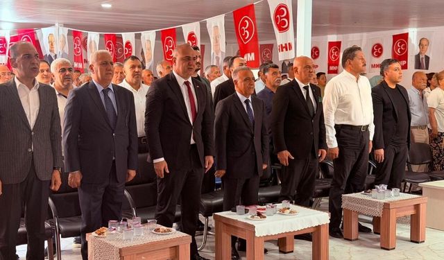 MHP Yumurtalık'ta 15. Olağan İlçe Kongresi coşkuyla gerçekleştirildi