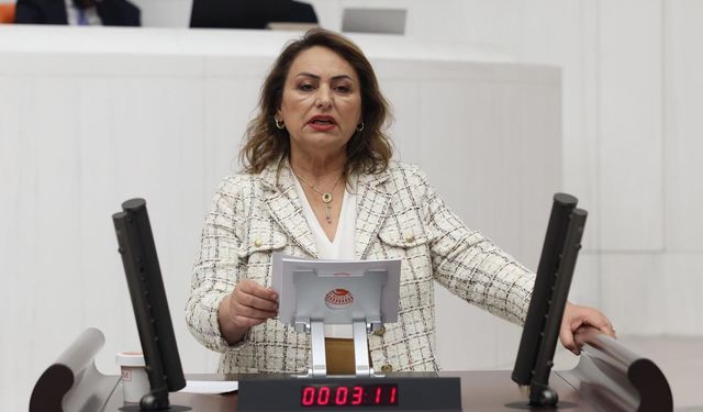 Müzeyyen Şevkin’den Adana ve Osmaniye depremleri sonrası açıklama