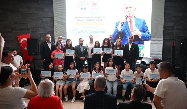 Sarıçam'da Cahit Seyhanlı anısına düzenlenen kurslar tamamlandı