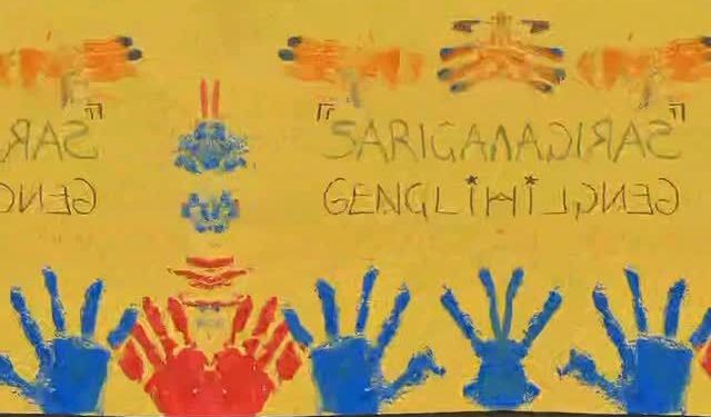 Sarıçam'da rengarenk gün: Gençler el baskısı boyama ile eğlendi