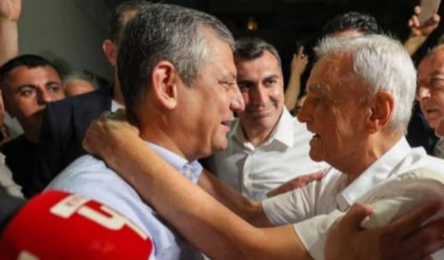 Selahattin Çolak'tan Özgür Özel'e destek: "Bu ayı geçmesin"