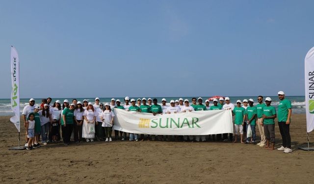 Sunar Yatırım'dan Karataş sahilinde "Plastiksiz Temmuz" seferberliği