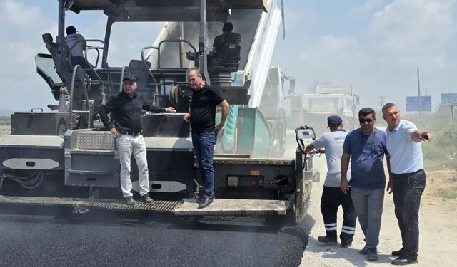 Yumurtalık'ta ulaşımı rahatlatacak yol çalışması sürüyor