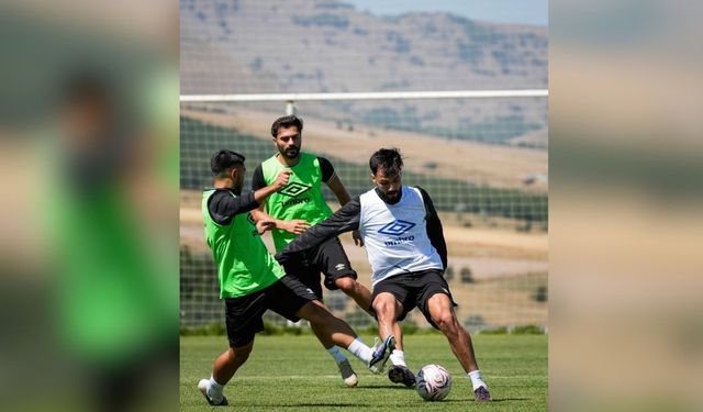 Adana 01 Futbol Kulübü, Her şeyiyle yeni sezona odaklandı