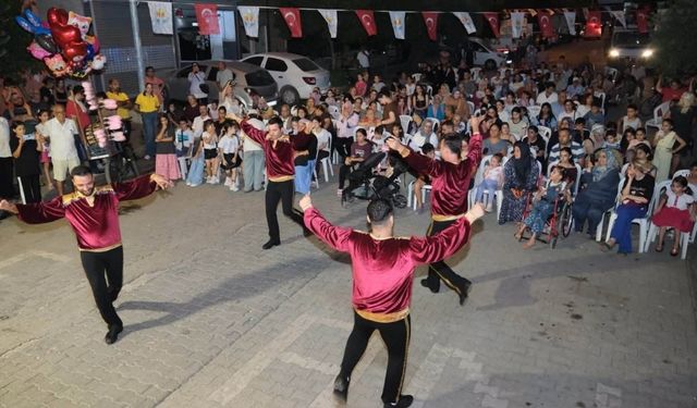 Adana Büyükşehir'den Tellidere'de eğlence dolu gece