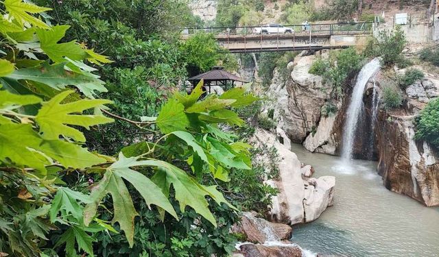 Adana sıcağından kaçanların serin rotası: Dokuzoluk Kanyonu