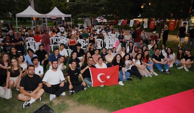 Adana’da farklı kültürler aynı etkinlikte bir araya geldi