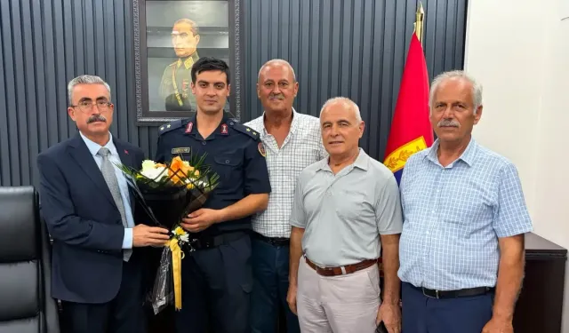 Başkan Karataş'tan İlçe Jandarma Komutanı Esendere'ye "Hayırlı Olsun" ziyareti