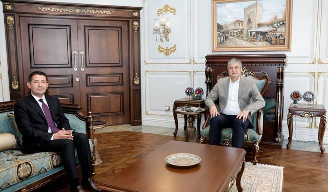Feke Belediye Başkanı Özen’den Adana Valisi Mustafa Yavuz’a ziyaret