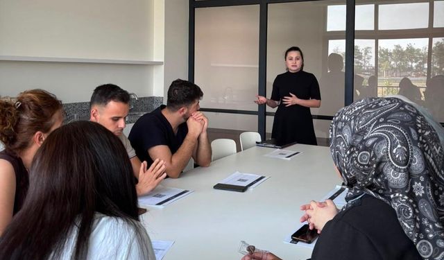 İmamoğlu Huzurevi personeline “Kadına Yönelik Şiddetsiz Yaşam” eğitimi