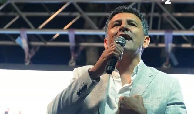 Kozan Belediyesi’nden Akdam Mahallesi’nde unutulmaz yaz konseri