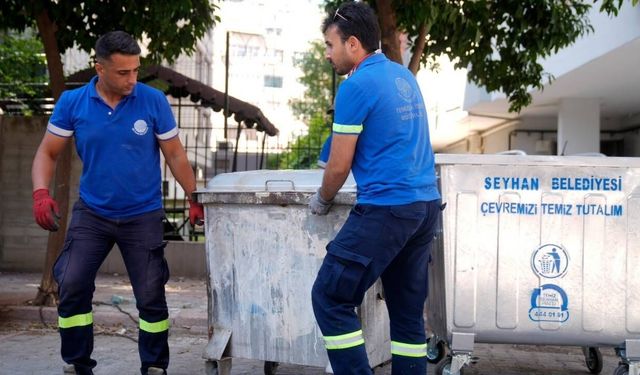 Kurtuluş Mahallesi'nde çöp konteynerleri yenilendi