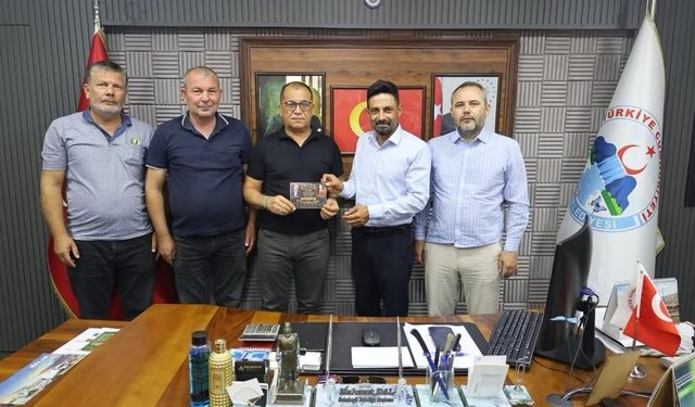 Muhtarlardan Başkan Mahmut Dal’a Farsak Köyleri Kültür Şenliği daveti