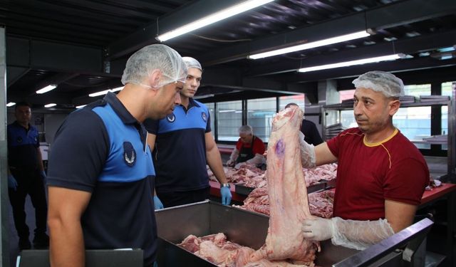 Yüreğir’de kebapçı ve restoranlar mercek altında