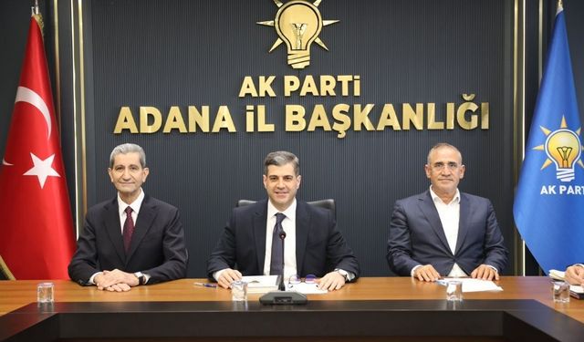 AK Parti Adana’da haftalık yönetim toplantısı