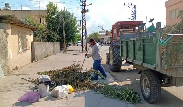 Ceyhan’da cadde ve sokaklar temizleniyor