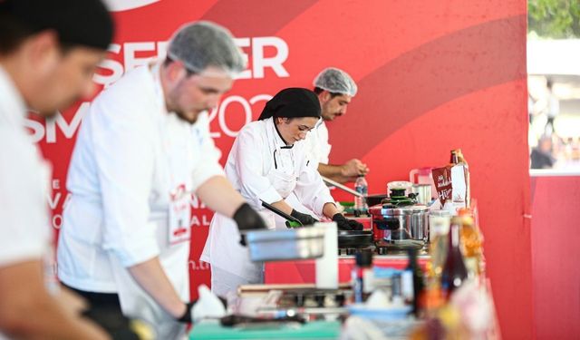 Adana Lezzet Festivali'nde "Genç Şefler Yarışması" heyecanı yaşandı