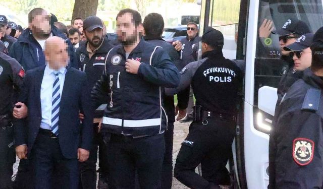 Adana’ya uzanan Milas Belediyesi soruşturmasında 20 kişi adliyede