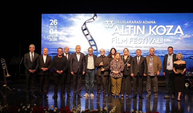 Altın Koza'da Onur Ödülleri sahiplerini buldu: Ferzan Özpetek ve Vahide Perçin'e büyük onur