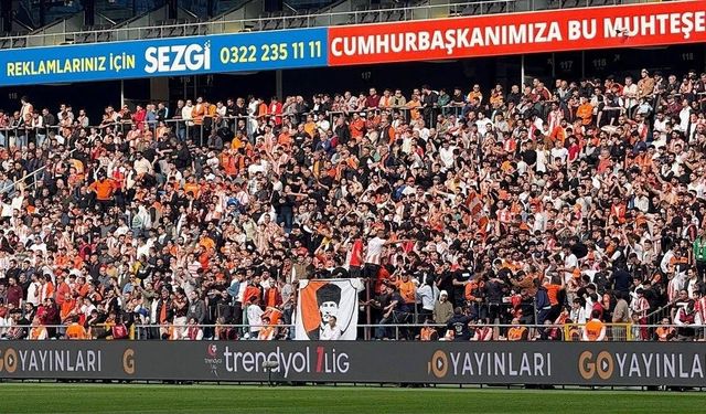 Turbeyler'den Adanaspor camiasına çağrı! Taraftarlar tesislerde buluşacak
