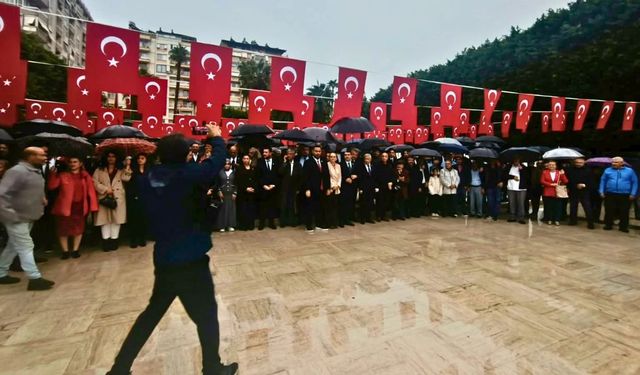 Yeni Parti Adana İl Başkanı Tanburoğlu’ndan 29 Ekim töreninde iktidar mesajı