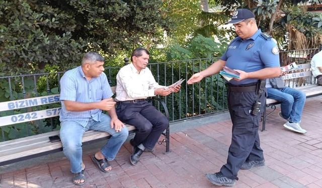 Dolandırıcılığa karşı broşürlü uyarı