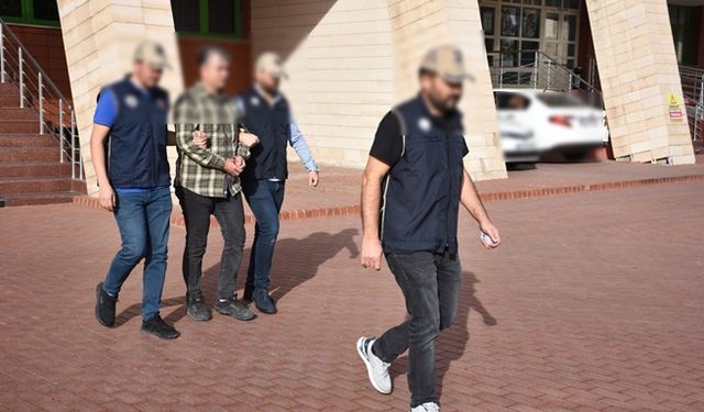 FETÖ’den aranan ihraç hakim tutuklandı
