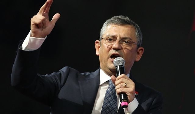 Özgür Özel CHP'nin Yeni Genel Başkanı