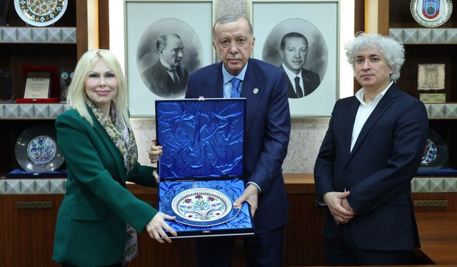 Cumhurbaşkanı Erdoğan, Akdeniz Üniversitesi'ni ziyaret etti