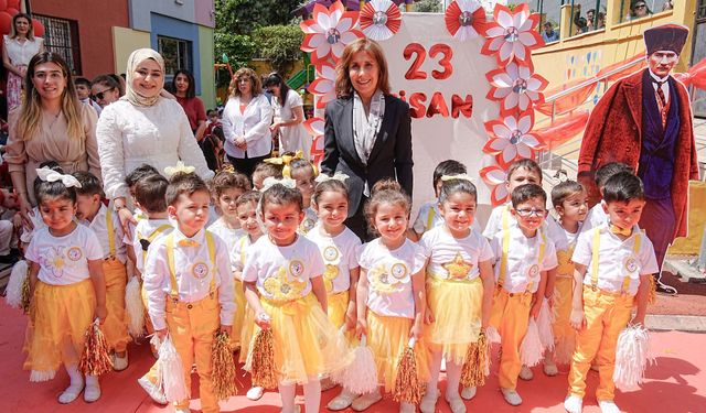 Başkan Tekin: "Çocukların sesi, sözü ve gülüşü bu ülkenin en güçlü teminatıdır"