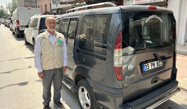 Hayırsever aracını Gazze'ye destek için bağışladı